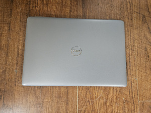 DELL Latitude 5350 Intel i5, 16.512. (2 фото из 3)