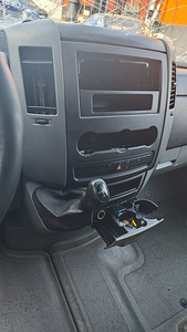 VOLKSWAGEN CRAFTER varuosadeks (2 foto / 5)