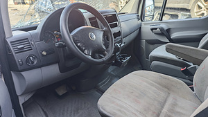 VOLKSWAGEN CRAFTER varuosadeks (3 foto / 5)