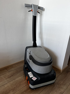 Põrandapesumasin Nilfisk SC250 (3 foto / 4)