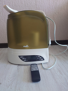 Увлажнитель VitalO2 (теплый пар) + пульт, мало использован (1 фото из 3)