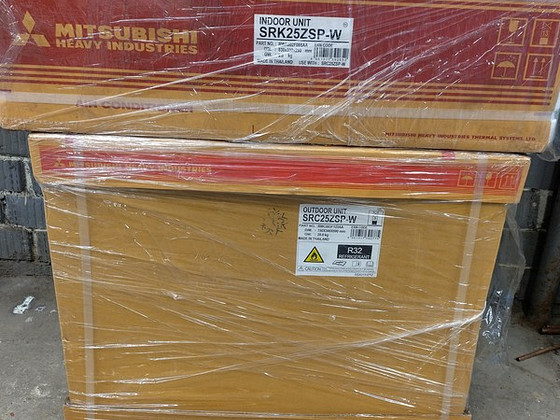 Новый тепловой насос Mitsubishi Heavy SRK25ZSP-W + SRC25ZSP-
