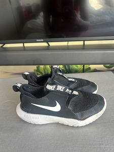 Nike laste tossud 30 (1 foto / 4)