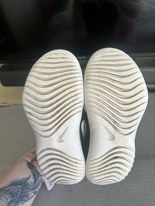 Nike laste tossud 30 (3 foto / 4)