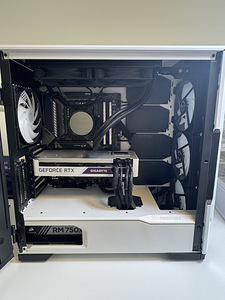 Игровой компьютер (Ryzen 5 5600x | RTX 3070) (3 фото из 5)