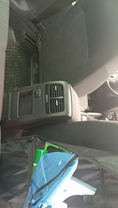 Müüa Volkswagen Jetta 2011 (7 foto / 13)