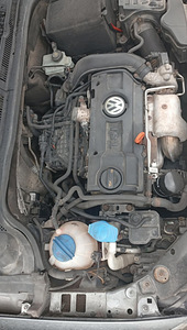 Müüa Volkswagen Jetta 2011 (8 foto / 13)