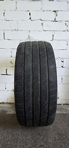 Suverehv 235/40 R19 HIFLY HF 805 üksik (1 foto / 3)