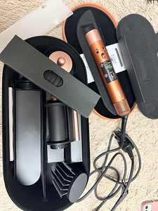 Dyson Airwrap I.d (3 фото из 10)