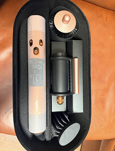 Dyson Airwrap I.d (6 фото из 10)