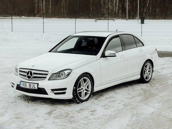Mercedes Benz C180