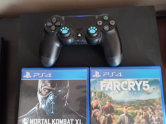 PS4 Pro 1TB