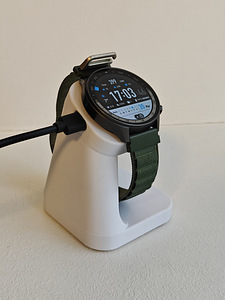 OnePlus Watch 2, 2R, 3, 3R laadimisalus (1 foto / 3)