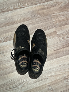 Бутсы PUMA (2 фото из 4)