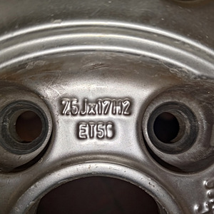 7.5Jx17 ET56 5x112 Audi (2 фото из 2)