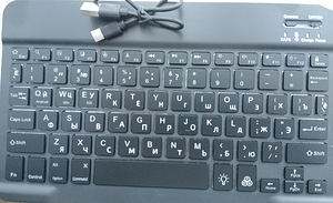 Miniarvuti klaviatuur (2 foto / 7)
