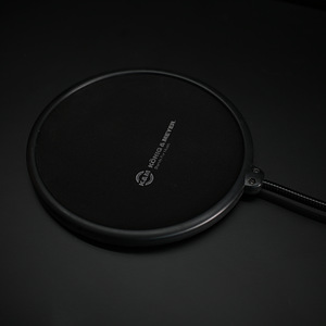 K&m pop filter (1 foto / 2)