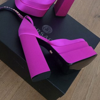 Туфли Versace