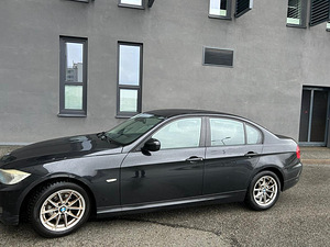 BMW 318i Müüa (3 foto / 12)