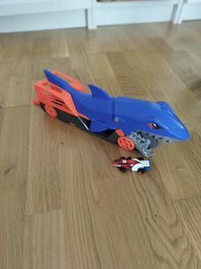 Hot Wheels City Shark Chomp Transformer GVG36 (2 foto / 2)