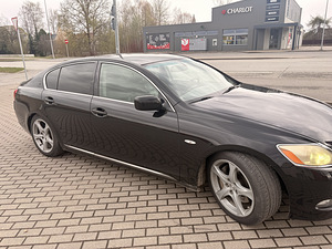 Lexus GS300 (3 foto / 11)
