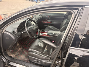 Lexus GS300 (11 foto / 11)