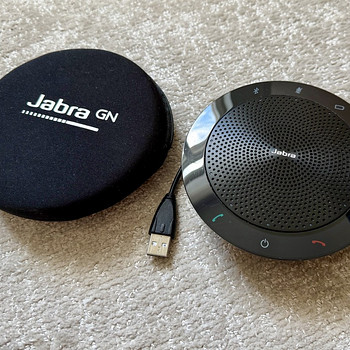 Продается малоиспользованная колонка Jabra GN + футляр