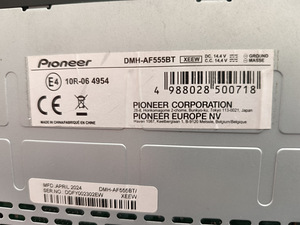 Pioneer DMH-AF555BT (4 foto / 4)