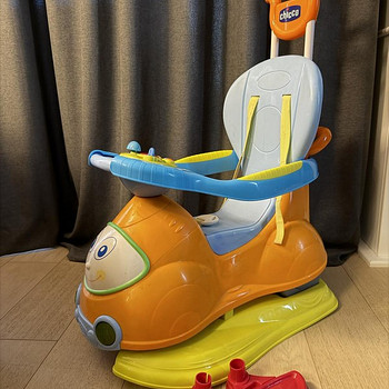 Chicco Quattro 4-in-1 Ride On