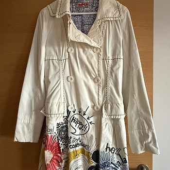 Desigual пальто