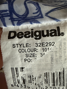Desigual пальто (3 фото из 3)