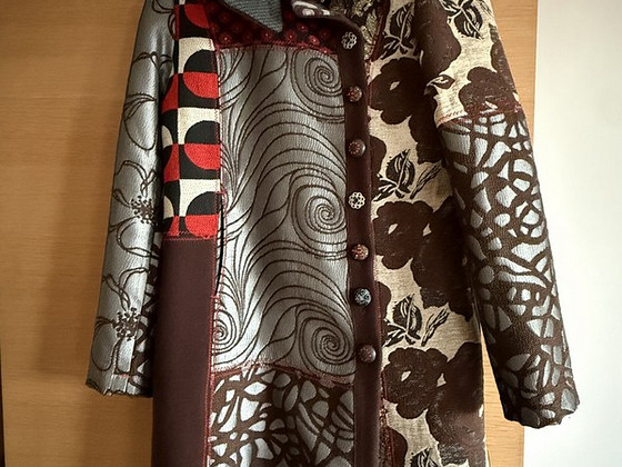Desigual mantel
