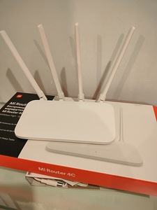 Роутер mi router (2 фото из 2)