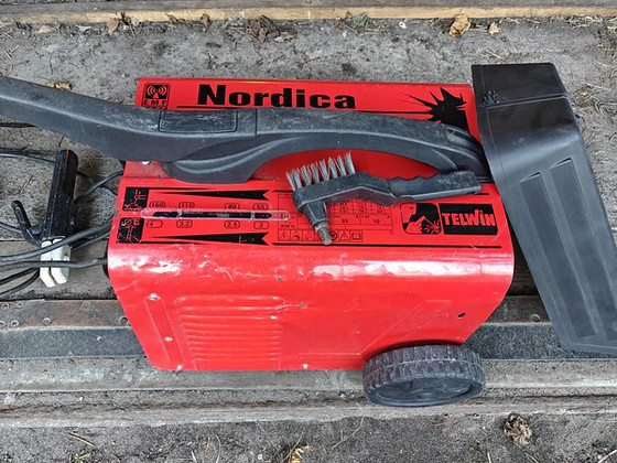 Elektrikeevitus Telwin Nordica 4.181/R
