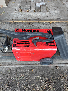 Электросварка Telwin Nordica 4.181/R (1 фото из 6)