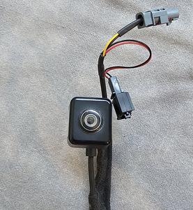 Задняя камера Audi A6 C6, Q7 4L 2006-2015 (2 фото из 4)
