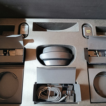 Комплект виртуальной реальности Valve Index