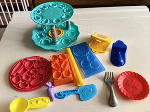 Play-Doh (7 фото из 9)