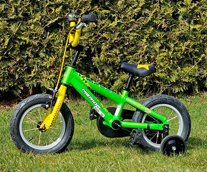 Детский велосипед Merida Matts J12+ с дополнительными колеса (3 фото из 5)