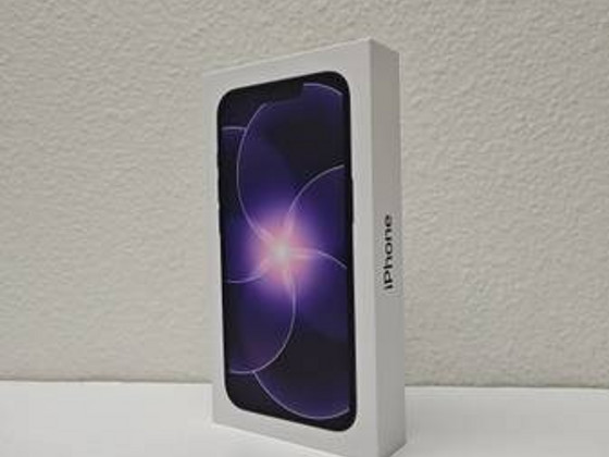 Apple iPhone 17e 256GB Black