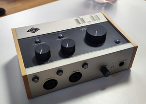 Universal Audio Volt 276 (1 foto / 4)