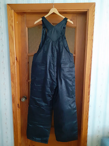 Продаю теплые штаны (2 фото из 3)