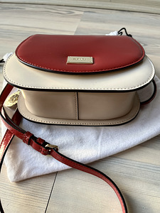 DKNY nahk kott (6 foto / 9)