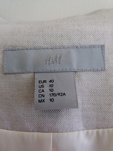 Hele tooniga jakk HM, 45% linane, 55% viskoos. Suurus M. (3 foto / 9)