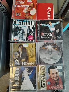 CD диск (1 фото из 1)