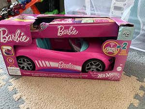 HOT WHEELS BARBIE радиоуправляемый кабриолет + кукла (2 фото из 8)