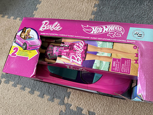 HOT WHEELS BARBIE радиоуправляемый кабриолет + кукла (4 фото из 8)