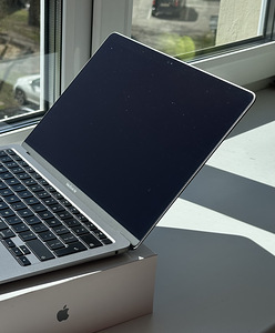 MacBook Air 13”, M1, 2020 + laadija (4 foto / 5)
