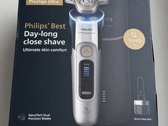Philips Shaver i9000 Prestige Ultra