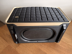 JBL AUTHENTICS 300 (10 фото из 10)